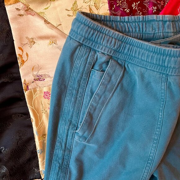 Athleta Borealis Teal Farallon Jogger Pants, size Large - Picture 3 of 5